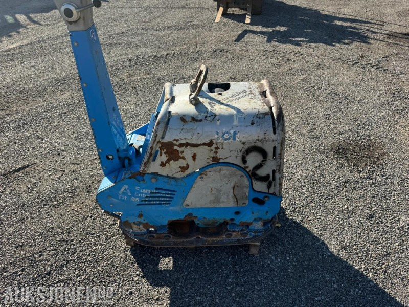 2020 Weber CR7 Vibroplate 475kg - 롤러 : 사진 2 2020 Weber CR7 Vibroplate 475kg - 롤러 : 사진 2