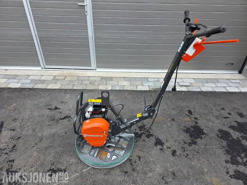2021 Husqvarna BG245 helikopter/glattemaskin - 220 V - 1,5kW - 롤러 : 사진 1 2021 Husqvarna BG245 helikopter/glattemaskin - 220 V - 1,5kW - 롤러 : 사진 1
