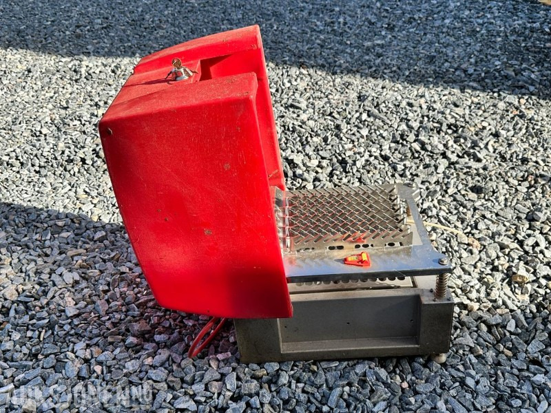 2021 Lely Shuttle Melkeprøvetaker - 농업용 기계 : 사진 3 2021 Lely Shuttle Melkeprøvetaker - 농업용 기계 : 사진 3