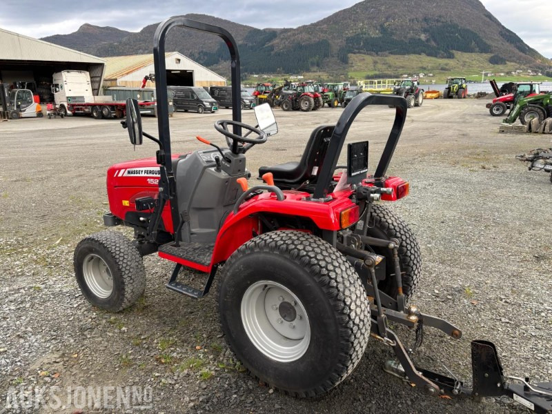2021 Massey Ferguson 1520 Kompaktraktor 4WD. Beitepusser og Tilhenger - 장궤형 트랙터 : 사진 3 2021 Massey Ferguson 1520 Kompaktraktor 4WD. Beitepusser og Tilhenger - 장궤형 트랙터 : 사진 3