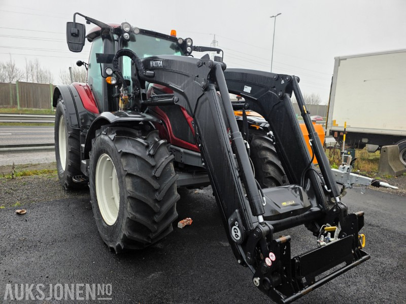 2021 Valtra N174 Versu traktor med lesseapparat kun 1296 timer - 장궤형 트랙터 : 사진 2 2021 Valtra N174 Versu traktor med lesseapparat kun 1296 timer - 장궤형 트랙터 : 사진 2