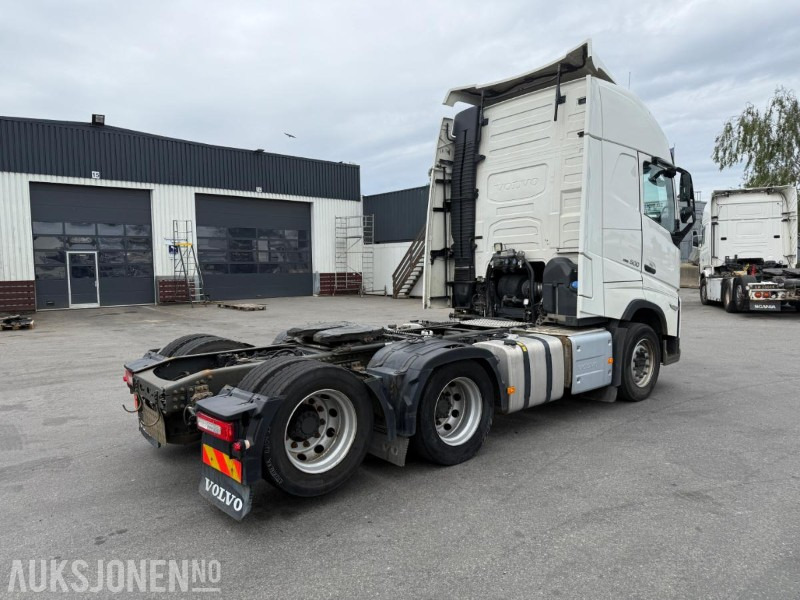 2021 Volvo FH500 TC TREKKVOGN 6X2 M/KRAFTUTTAK SERVICEAVTALE. - 트랙터 유닛 : 사진 5 2021 Volvo FH500 TC TREKKVOGN 6X2 M/KRAFTUTTAK SERVICEAVTALE. - 트랙터 유닛 : 사진 5