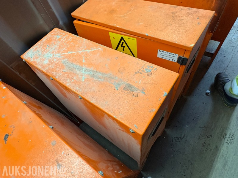 2022 Byggestrømskap Satema 63A 400/230V - 3 stk - 건설장비 : 사진 5 2022 Byggestrømskap Satema 63A 400/230V - 3 stk - 건설장비 : 사진 5