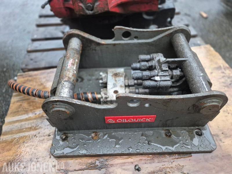 2022 OilQuick OQ60-4R, hurtigfeste-adapter - 부착물 건설기계 용 : 사진 1 2022 OilQuick OQ60-4R, hurtigfeste-adapter - 부착물 건설기계 용 : 사진 1