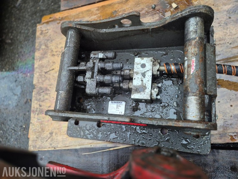 2022 OilQuick OQ60-4R, hurtigfeste-adapter - 부착물 건설기계 용 : 사진 2 2022 OilQuick OQ60-4R, hurtigfeste-adapter - 부착물 건설기계 용 : 사진 2