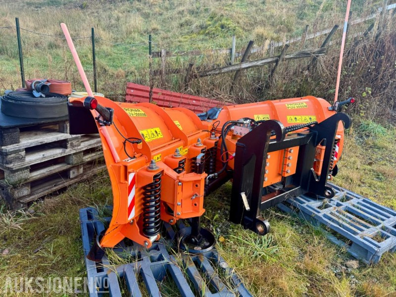 2022 Pronar PUV-3000M Snøplog - 농업용 기계 : 사진 4 2022 Pronar PUV-3000M Snøplog - 농업용 기계 : 사진 4