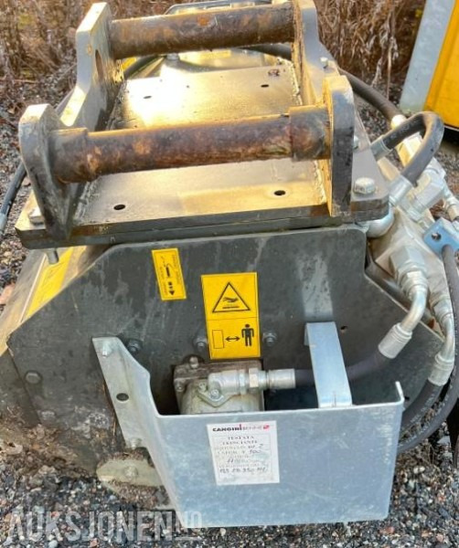 2023 Cangini T 100 Beitepusser UBRUKT s50/s40 - 농업용 기계 : 사진 4 2023 Cangini T 100 Beitepusser UBRUKT s50/s40 - 농업용 기계 : 사진 4