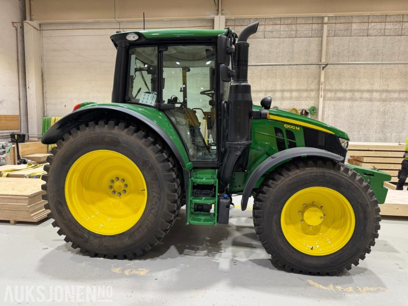 2023 John Deere 6100M TRAKTOR MED 2 SETT HJUL, KUN 1543 TIMER - 장궤형 트랙터 : 사진 4 2023 John Deere 6100M TRAKTOR MED 2 SETT HJUL, KUN 1543 TIMER - 장궤형 트랙터 : 사진 4