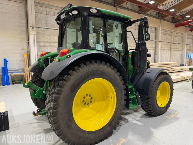 2023 John Deere 6100M TRAKTOR MED 2 SETT HJUL, KUN 1543 TIMER - 장궤형 트랙터 : 사진 5 2023 John Deere 6100M TRAKTOR MED 2 SETT HJUL, KUN 1543 TIMER - 장궤형 트랙터 : 사진 5