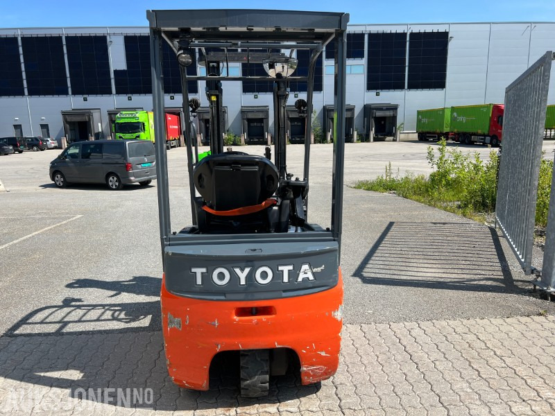 2023 Toyota Toyota 8FBES15T - 자재 취급 장비 : 사진 4 2023 Toyota Toyota 8FBES15T - 자재 취급 장비 : 사진 4