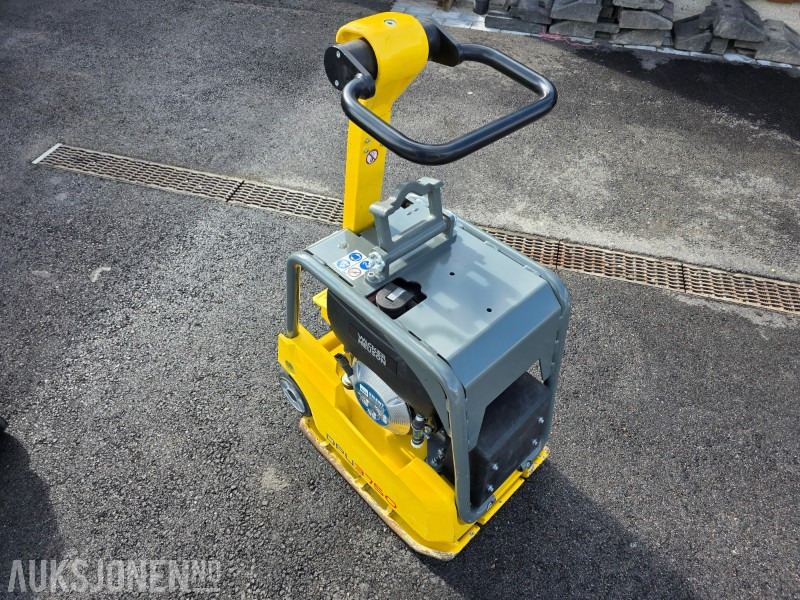 2023 Wacker Neuson DPU3750 Vibroplate 265kg - 4,2kW - 40 arbeidstimer - 롤러 : 사진 5 2023 Wacker Neuson DPU3750 Vibroplate 265kg - 4,2kW - 40 arbeidstimer - 롤러 : 사진 5