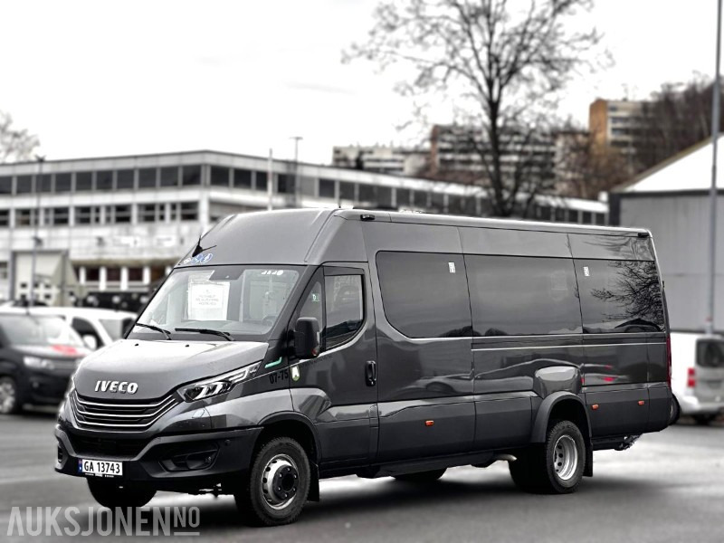 2024 Iveco Daily – 17-seters minibuss - godt utstyrt og lav kilometerstand - 버스 : 사진 1 2024 Iveco Daily – 17-seters minibuss - godt utstyrt og lav kilometerstand - 버스 : 사진 1