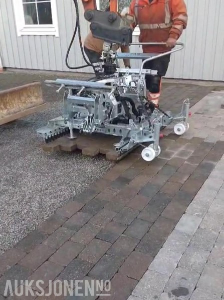 2024 Probst hvz-eco hydraulisk belegningssteinklype s-40 feste - mva fritt - 건설장비 : 사진 1 2024 Probst hvz-eco hydraulisk belegningssteinklype s-40 feste - mva fritt - 건설장비 : 사진 1