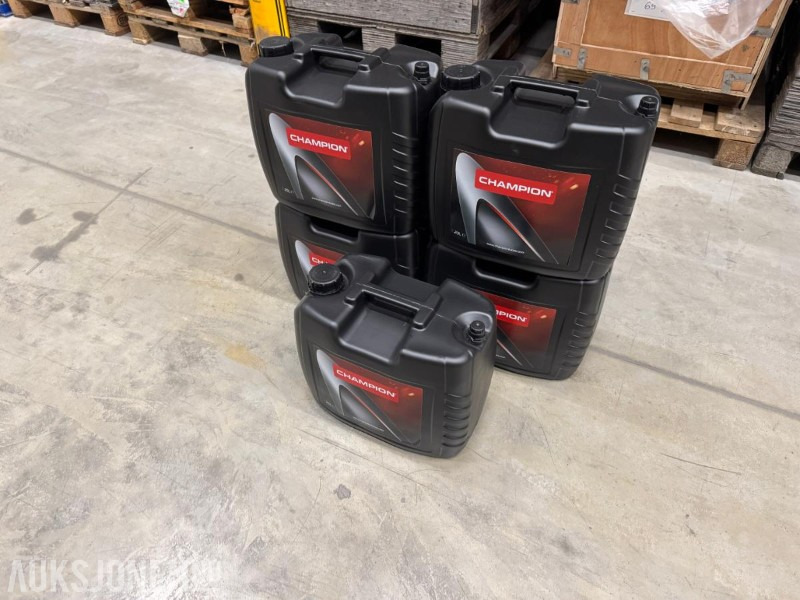 600 Liter Olje - Champion XRS 10W-30 FE Multifunctinal Oil - 부착물 건설기계 용 : 사진 2 600 Liter Olje - Champion XRS 10W-30 FE Multifunctinal Oil - 부착물 건설기계 용 : 사진 2
