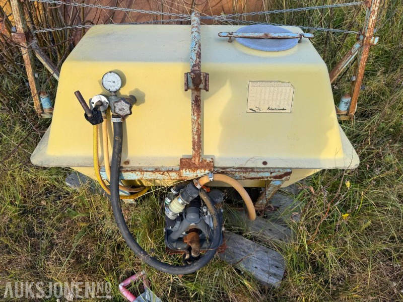 Erlands Super Traktorsprøyte - 농업용 기계 : 사진 1 Erlands Super Traktorsprøyte - 농업용 기계 : 사진 1