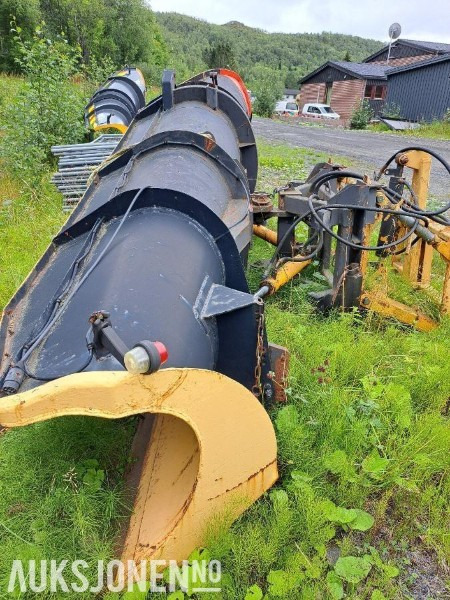 GMI LDA 265 DIAGONALPLOG M/SVING - 트럭 : 사진 2 GMI LDA 265 DIAGONALPLOG M/SVING - 트럭 : 사진 2