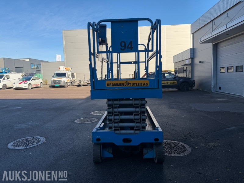 Genie GS3246 sakselift / 12 meter arbeidshøyde - 고가작업 플랫폼 : 사진 4 Genie GS3246 sakselift / 12 meter arbeidshøyde - 고가작업 플랫폼 : 사진 4