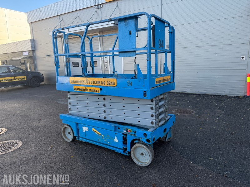 Genie GS3246 sakselift / 12 meter arbeidshøyde - 고가작업 플랫폼 : 사진 3 Genie GS3246 sakselift / 12 meter arbeidshøyde - 고가작업 플랫폼 : 사진 3