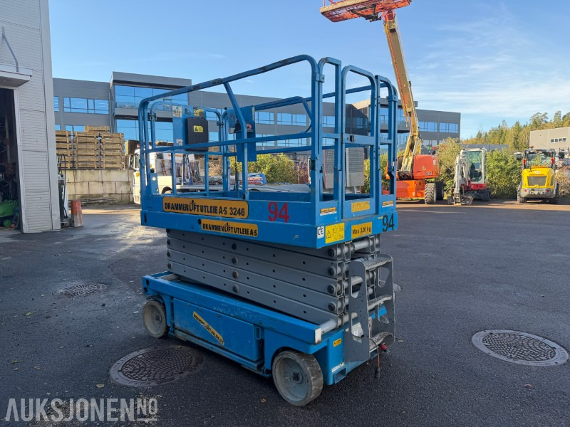 Genie GS3246 sakselift / 12 meter arbeidshøyde - 고가작업 플랫폼 : 사진 5 Genie GS3246 sakselift / 12 meter arbeidshøyde - 고가작업 플랫폼 : 사진 5
