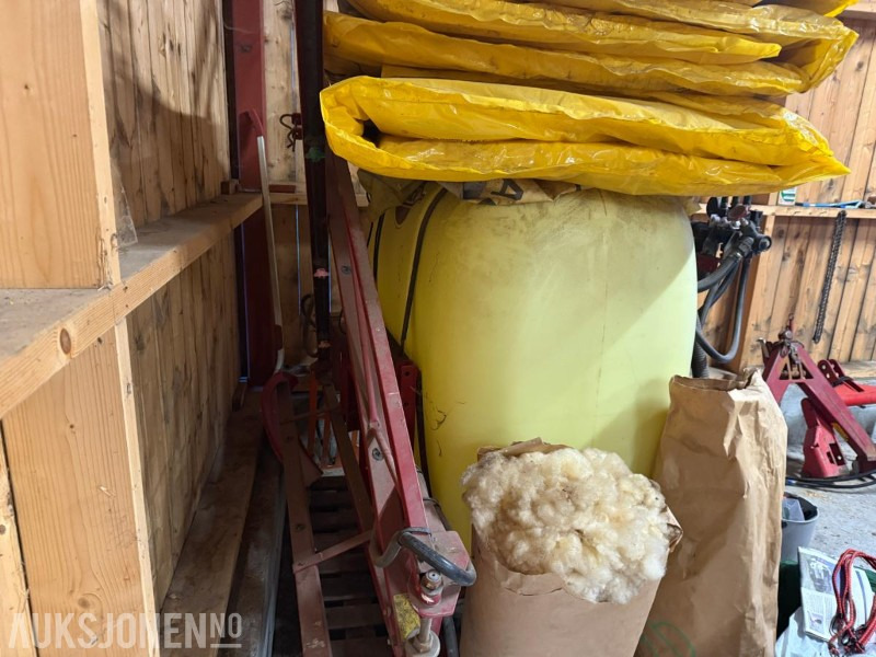 Hardi Åkersprøyte 600liter m/8meters bom - 농업용 기계 : 사진 4 Hardi Åkersprøyte 600liter m/8meters bom - 농업용 기계 : 사진 4