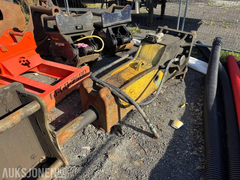 Hydraulisk hammer – SQ100 Med S70 Feste - 부착물 건설기계 용 : 사진 1 Hydraulisk hammer – SQ100 Med S70 Feste - 부착물 건설기계 용 : 사진 1