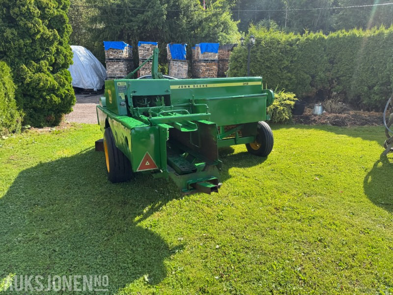 John Deere 342 Småballepresse - 장궤형 트랙터 : 사진 4 John Deere 342 Småballepresse - 장궤형 트랙터 : 사진 4