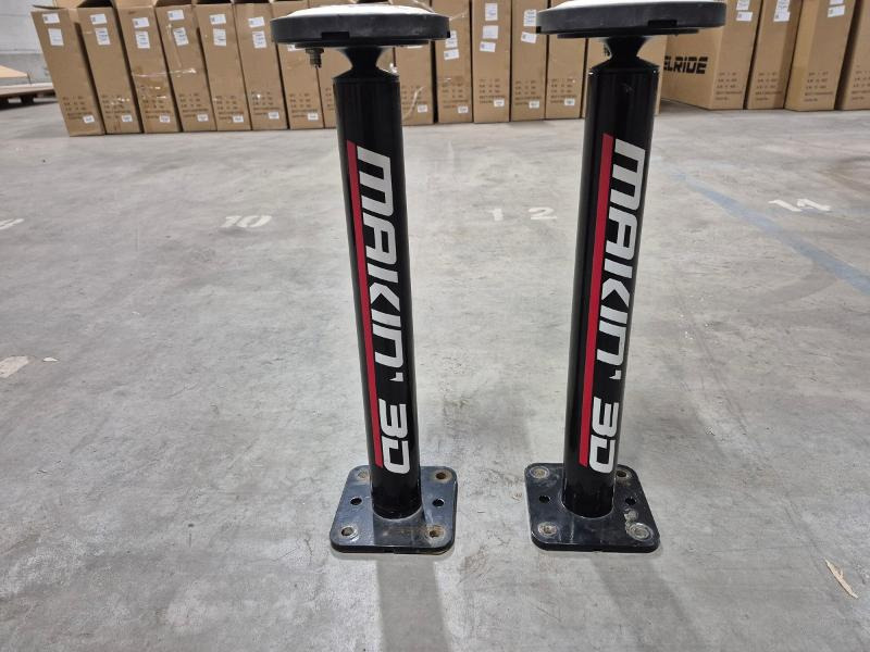 Makin 3D GPS Kuler På Føtter/Fester - 부착물 건설기계 용 : 사진 1 Makin 3D GPS Kuler På Føtter/Fester - 부착물 건설기계 용 : 사진 1