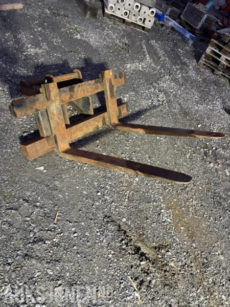 Pallegafler S60 - 부착물 건설기계 용 : 사진 1 Pallegafler S60 - 부착물 건설기계 용 : 사진 1