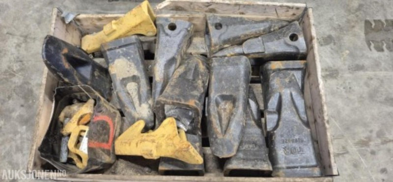 TOR (CAT J 600) Tenner - 건설장비 : 사진 1 TOR (CAT J 600) Tenner - 건설장비 : 사진 1