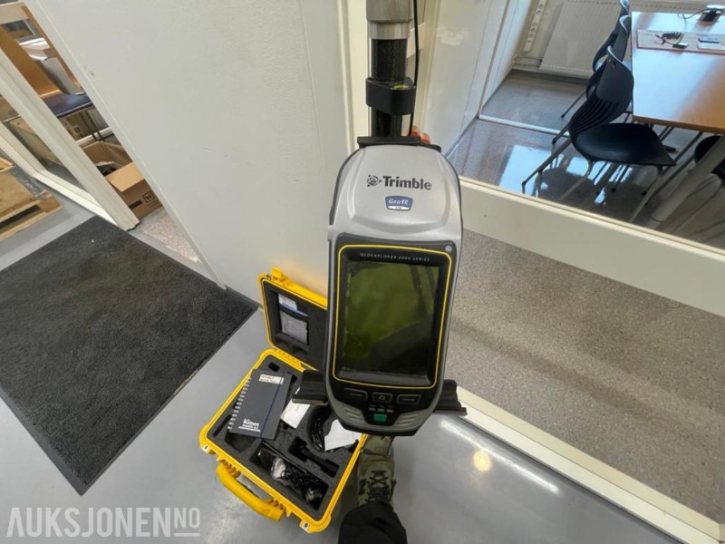 TRIMBLE GEO EXPLORER MED ZEPHYR MODEL2 ANTENNE - 건설장비 : 사진 4 TRIMBLE GEO EXPLORER MED ZEPHYR MODEL2 ANTENNE - 건설장비 : 사진 4