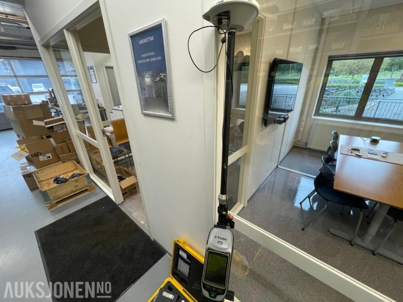 TRIMBLE GEO EXPLORER MED ZEPHYR MODEL2 ANTENNE - 건설장비 : 사진 3 TRIMBLE GEO EXPLORER MED ZEPHYR MODEL2 ANTENNE - 건설장비 : 사진 3