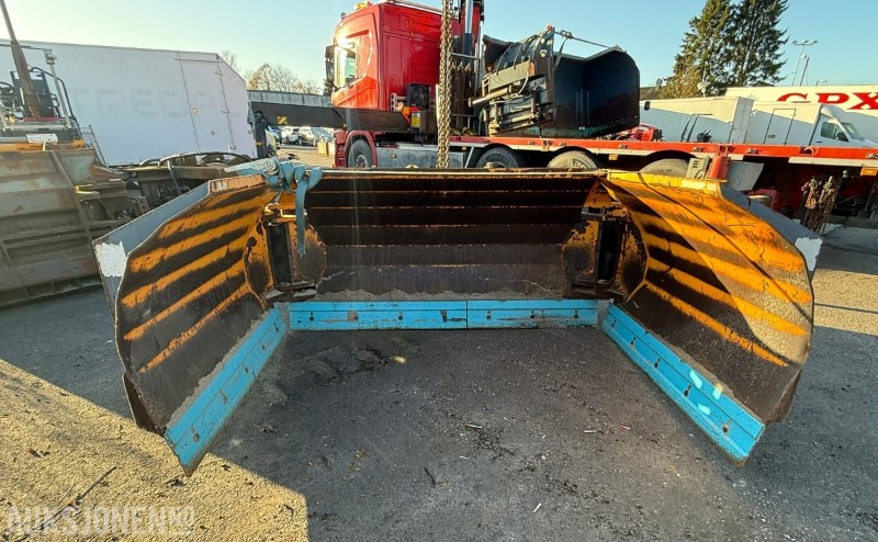 Tellefsdal 5200 U-plog / Snøplog - 농업용 기계 : 사진 1 Tellefsdal 5200 U-plog / Snøplog - 농업용 기계 : 사진 1