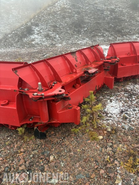 Tokvam 490 U-Plog rep. objekt - 농업용 기계 : 사진 5 Tokvam 490 U-Plog rep. objekt - 농업용 기계 : 사진 5