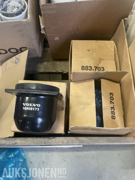 Volvo L150H - L260H Feste førerhytte - 건설장비 : 사진 1 Volvo L150H - L260H Feste førerhytte - 건설장비 : 사진 1