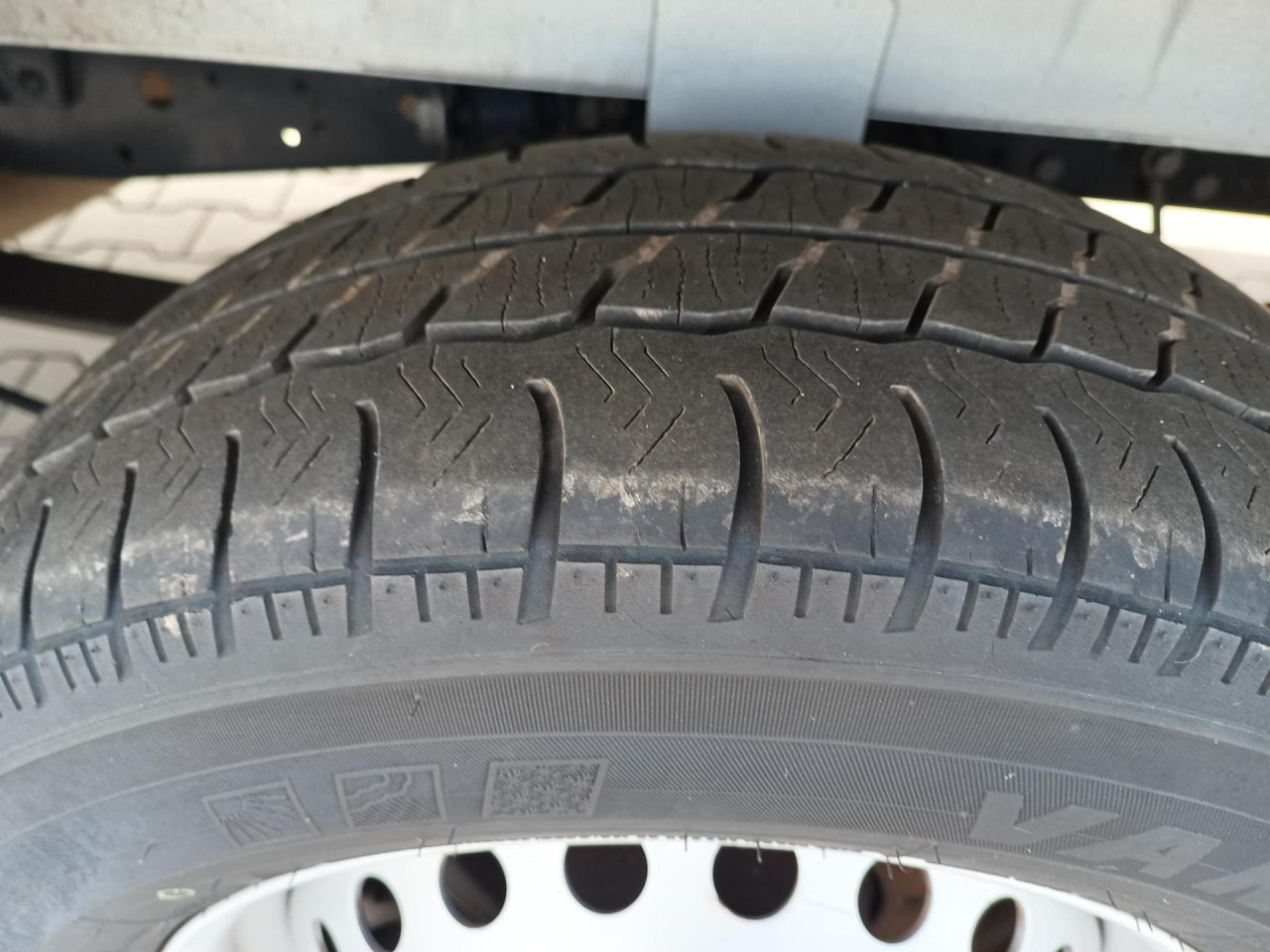 IVECO Daily 35 S 16 V - 패널 밴 : 사진 2 IVECO Daily 35 S 16 V - 패널 밴 : 사진 2