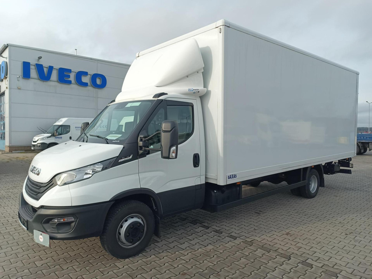 IVECO Daily 70C18A8 - 박스 밴 : 사진 1 IVECO Daily 70C18A8 - 박스 밴 : 사진 1