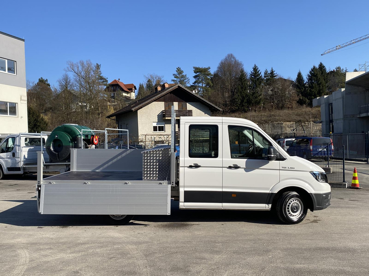 MAN TGE 3.180 DOKA 1+6 3640MM | OFFENE PRITSCHE + ALU KOFFER AUF DER PRITSCHE - 플랫베드 밴 : 사진 3 MAN TGE 3.180 DOKA 1+6 3640MM | OFFENE PRITSCHE + ALU KOFFER AUF DER PRITSCHE - 플랫베드 밴 : 사진 3