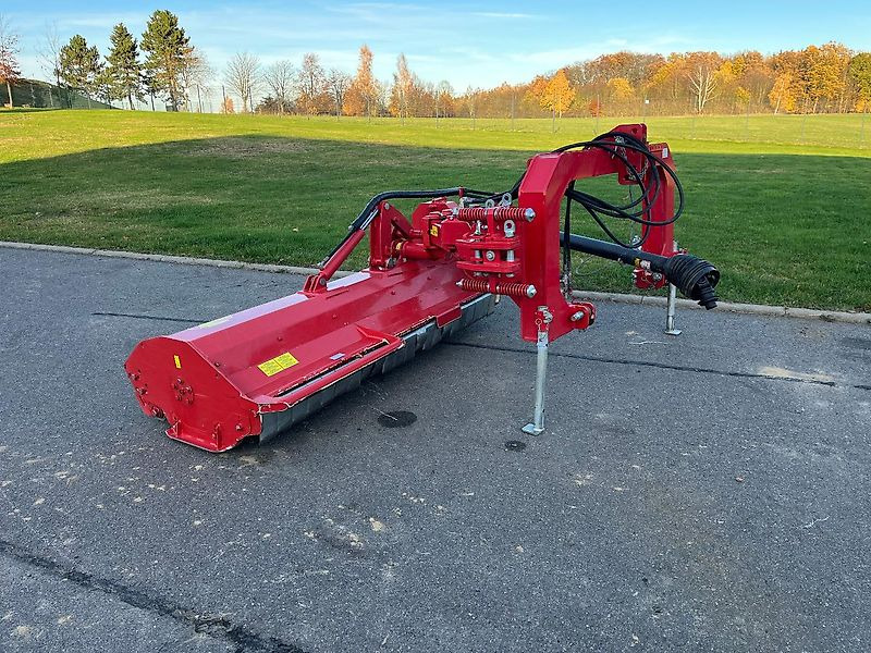 Humus SP 220 - 플레일 모어 : 사진 2 Humus SP 220 - 플레일 모어 : 사진 2