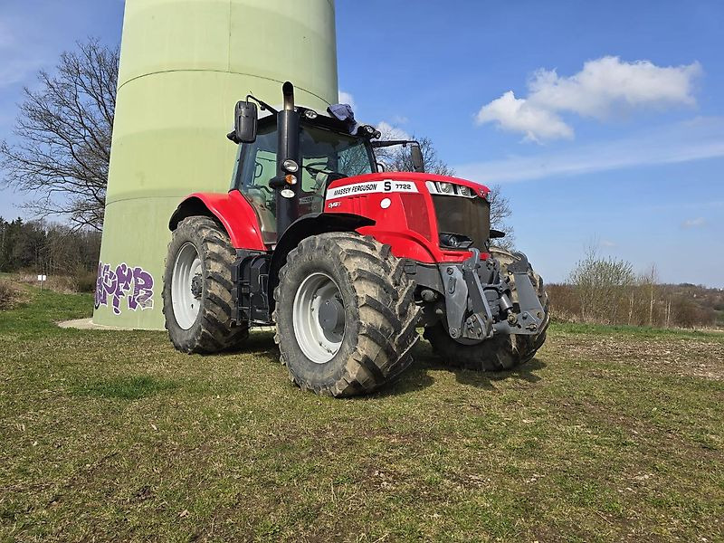 Massey Ferguson MF 7722 S Dyna-6 - 장궤형 트랙터 : 사진 3 Massey Ferguson MF 7722 S Dyna-6 - 장궤형 트랙터 : 사진 3