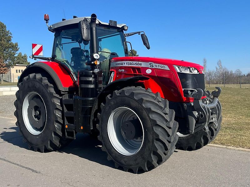 Massey Ferguson MF 8740 S "Exclusive Ausstattung" - 장궤형 트랙터 : 사진 1 Massey Ferguson MF 8740 S "Exclusive Ausstattung" - 장궤형 트랙터 : 사진 1