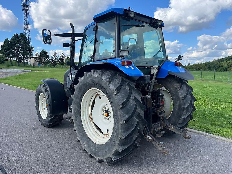 New Holland TS 115 - 장궤형 트랙터 : 사진 2 New Holland TS 115 - 장궤형 트랙터 : 사진 2