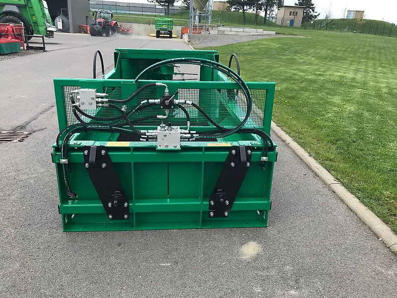 Spread-a-Bale Ballenauflöser MIDI ST 100 - 건초 및 목초 장비 : 사진 3 Spread-a-Bale Ballenauflöser MIDI ST 100 - 건초 및 목초 장비 : 사진 3
