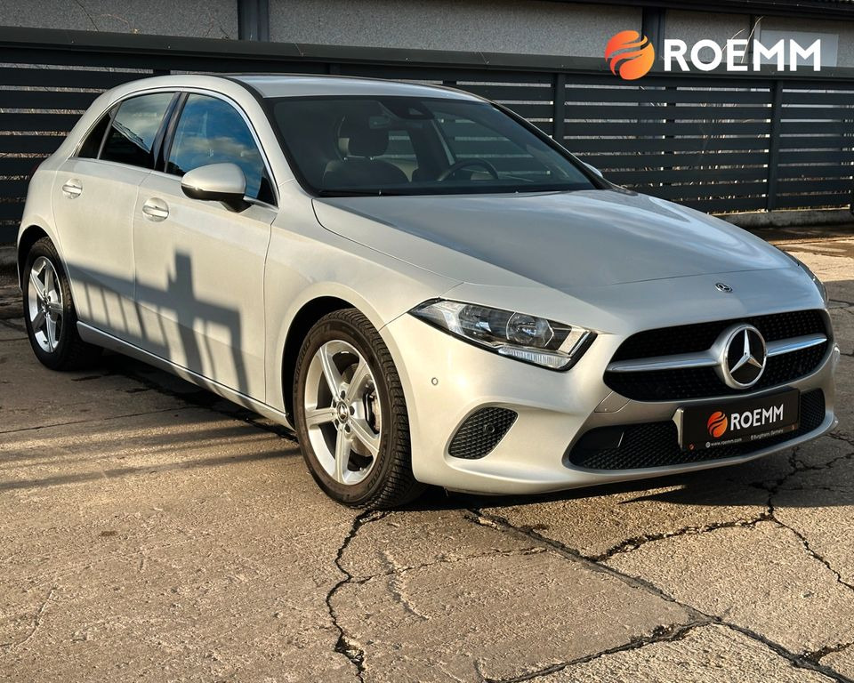 Mercedes-Benz A -Klasse A 200*Tacho Digital*Spurhalteassistent - 세단 : 사진 3 Mercedes-Benz A -Klasse A 200*Tacho Digital*Spurhalteassistent - 세단 : 사진 3