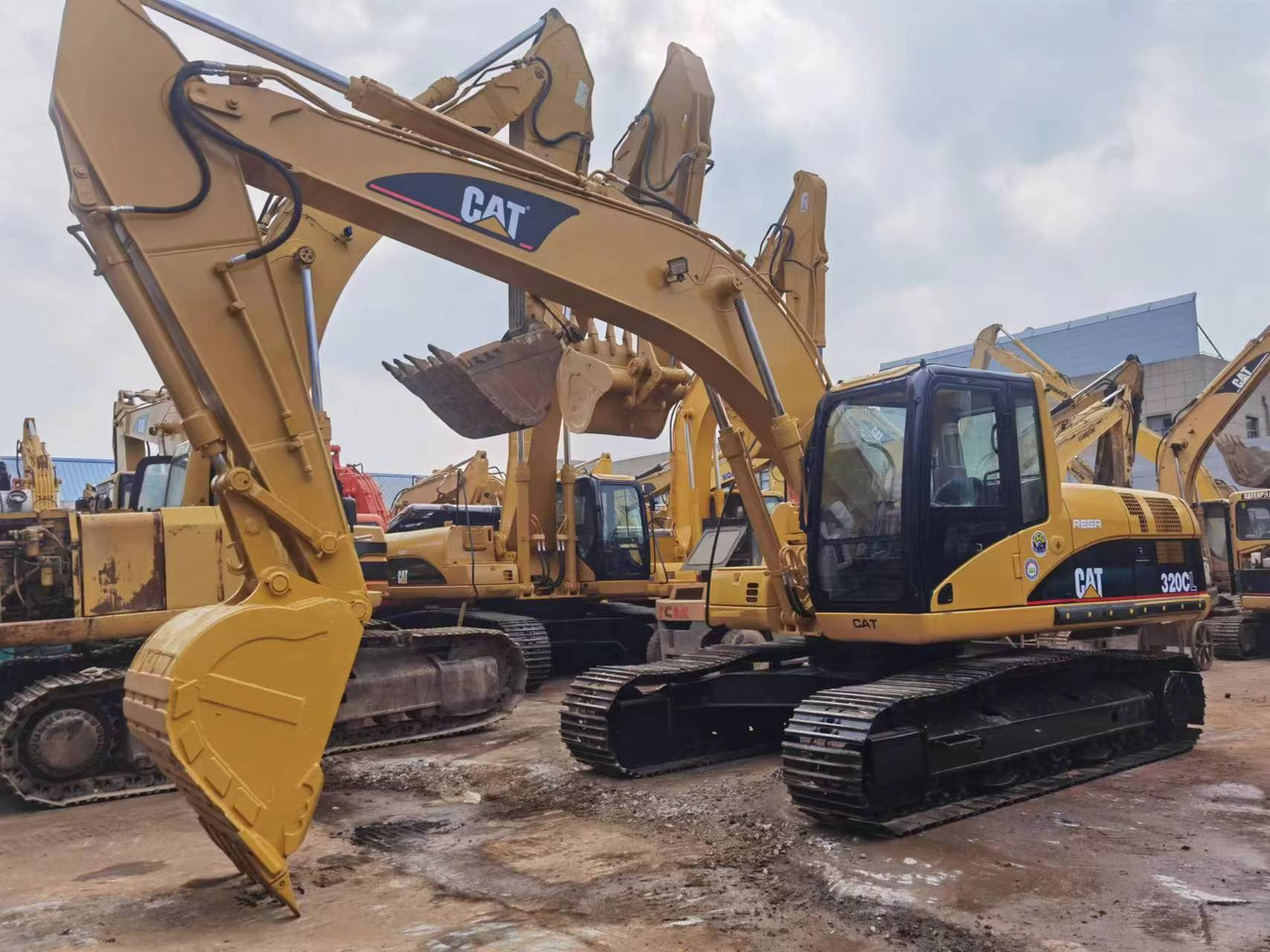 Caterpillar 320C 320CL 320BL Used Excavator CAT 320D 320D2 320GC 20 Ton Crawler Excavator - 크롤러 굴삭기 : 사진 4 Caterpillar 320C 320CL 320BL Used Excavator CAT 320D 320D2 320GC 20 Ton Crawler Excavator - 크롤러 굴삭기 : 사진 4