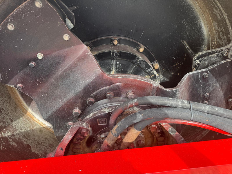 Dynapac CA250D - 롤러 : 사진 4 Dynapac CA250D - 롤러 : 사진 4