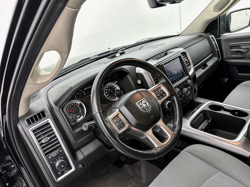 Dodge Ram 1500 5.7 V8 4x4 Crew Cab 5'7 Longhorn Alpine audio Pano Stoel en stuurverwarming Trekhaak - 픽업트럭, 콤비 밴 : 사진 4 Dodge Ram 1500 5.7 V8 4x4 Crew Cab 5'7 Longhorn Alpine audio Pano Stoel en stuurverwarming Trekhaak - 픽업트럭, 콤비 밴 : 사진 4