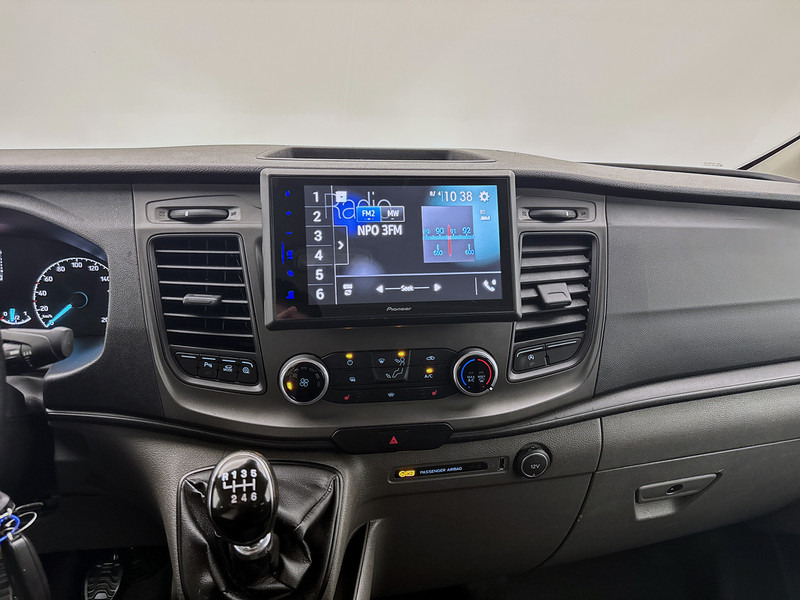 Ford Transit Custom 340 2.0 TDCI L2H1 170pk Dubbele Cabine Lichtmetaal Trekhaak 3400kg Achteruitrijcamera Cruise Control DC - 소형 밴, 콤비 밴 : 사진 5 Ford Transit Custom 340 2.0 TDCI L2H1 170pk Dubbele Cabine Lichtmetaal Trekhaak 3400kg Achteruitrijcamera Cruise Control DC - 소형 밴, 콤비 밴 : 사진 5