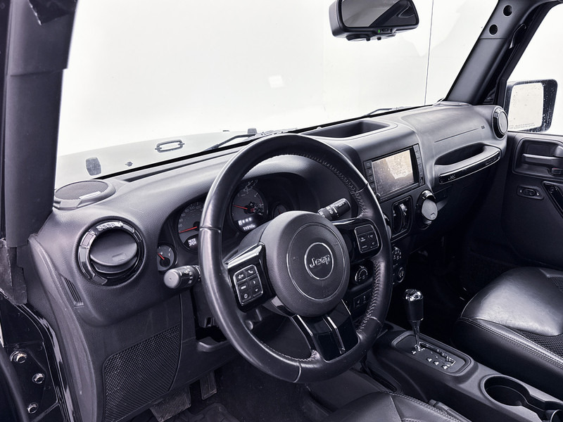 Jeep Wrangler 2.8 CRD Night Eagle Grijs Kenteken Cruise Control Navigatie Airco Trekhaak 4X4 Alpine Audio - 소형 밴 : 사진 5 Jeep Wrangler 2.8 CRD Night Eagle Grijs Kenteken Cruise Control Navigatie Airco Trekhaak 4X4 Alpine Audio - 소형 밴 : 사진 5