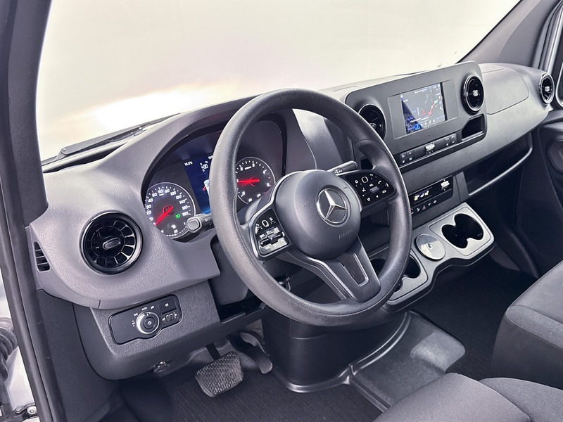 Mercedes-Benz Sprinter 315 1.9 CDI L2H2 Inrichting 220v omvormer Laadlift Navigatie Achteruitrijcamera Inrichting Cruise Control - 패널 밴 : 사진 5 Mercedes-Benz Sprinter 315 1.9 CDI L2H2 Inrichting 220v omvormer Laadlift Navigatie Achteruitrijcamera Inrichting Cruise Control - 패널 밴 : 사진 5
