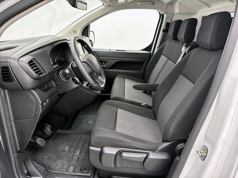 Peugeot Expert 2.0 BlueHDI 145 S&S L2 145pk Navigatie L2 Camera systeem Trekhaak Cruise control Betimmering - 소형 밴 : 사진 4 Peugeot Expert 2.0 BlueHDI 145 S&S L2 145pk Navigatie L2 Camera systeem Trekhaak Cruise control Betimmering - 소형 밴 : 사진 4